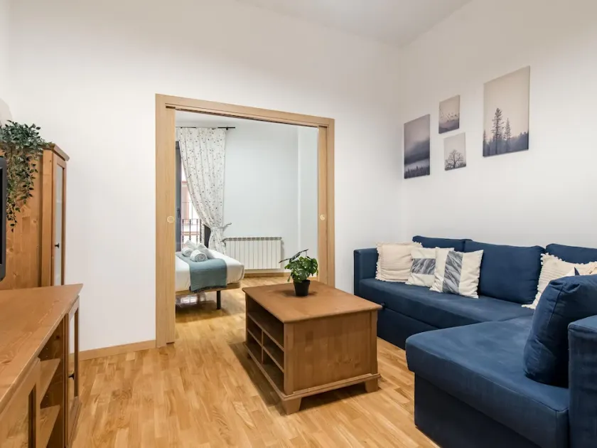 Plaza Mayor II - Apartamento de 2 dormitorios - Image 1