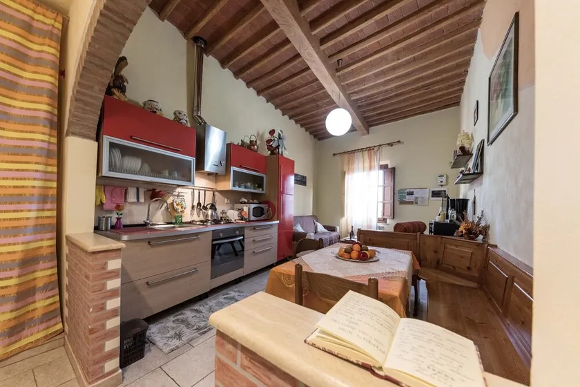 Appartamento immerso nella storia Toscana... - Image 1