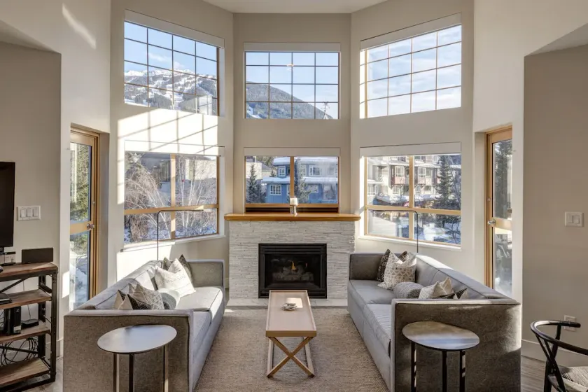 Amazing Village Condo with unparalleled Mountain Views overlooking the Olympic Plaza - Image 1