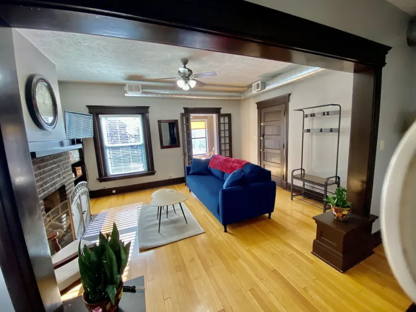 Walkable 2br condo in quiet historic neighborhood - Image 1