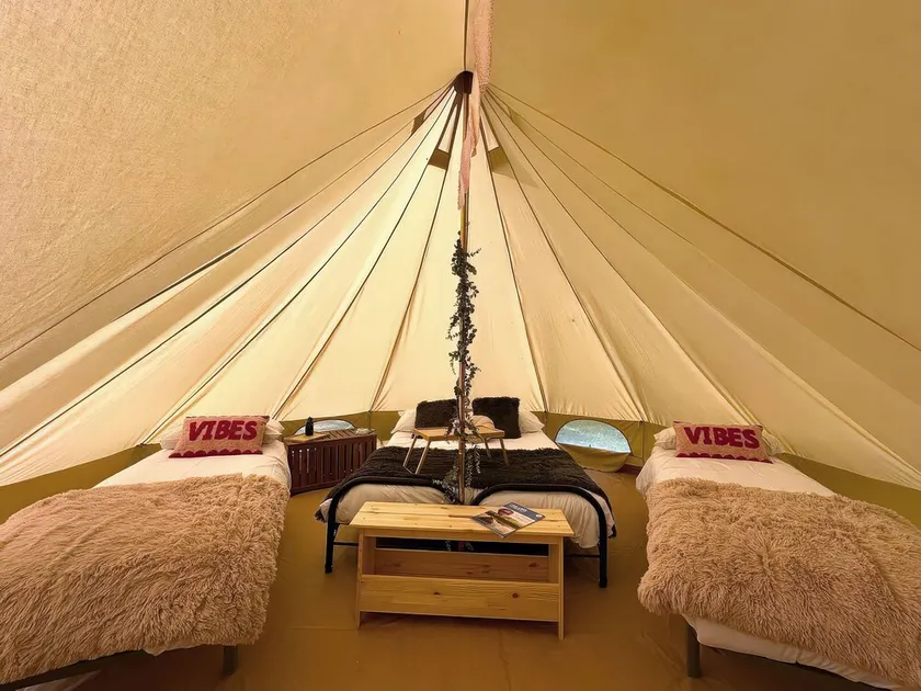 Dove Lodge - Peak District Cabin - Image 1