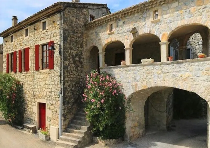 GITE DE BABETH: i nærheden af Vallon Pont d'Arc, ophold med familie, venner, ARDECHE - Image 1
