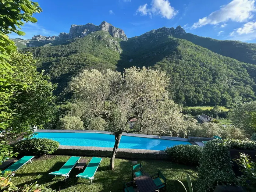 Castelletto With Mountain View - Image 1