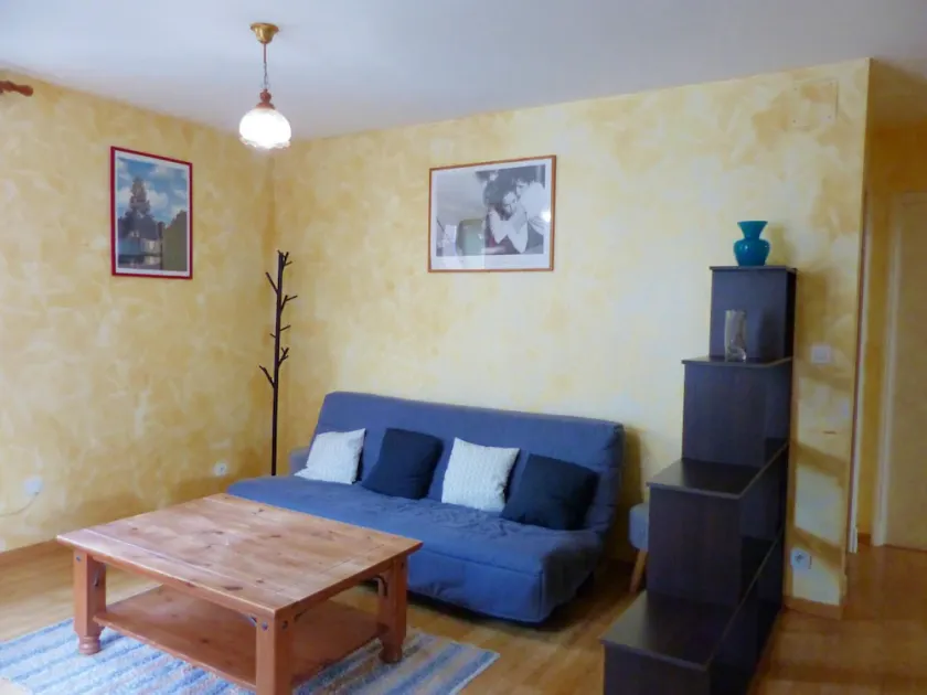 Cozy Apartment for Hiking in Huriel - Image 1