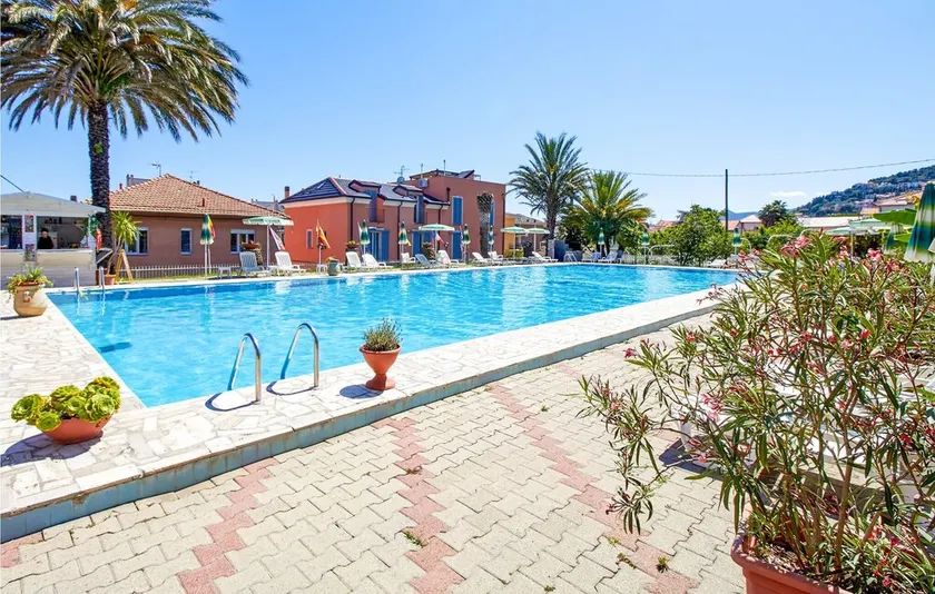 Smuk lejlighed i Pietra Ligure med WiFi - Image 1