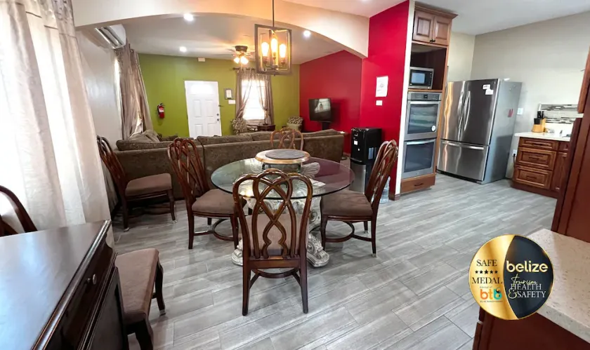 Casa Belize - Charming Modern 3 Bedroom House - Image 1