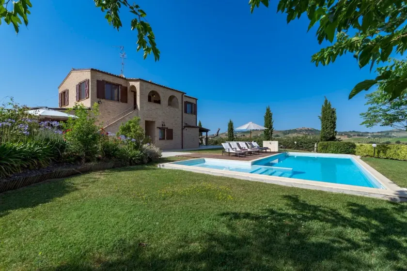CASALE ROSY 6&2, Emma Villas - Image 1
