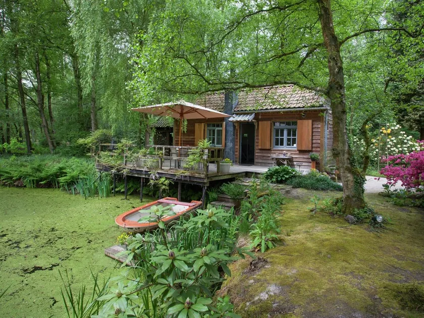 Delightful Chalet in Opglabbeek near Lake - Image 1