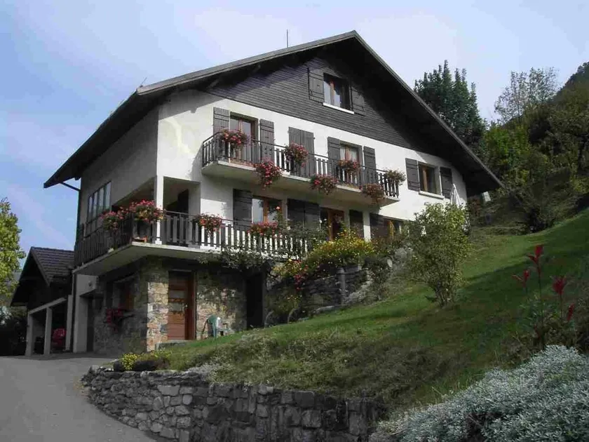 42 m2 apartment, ideal for a spa treatment in Brides or skiing in the 3 valleys. - Image 1