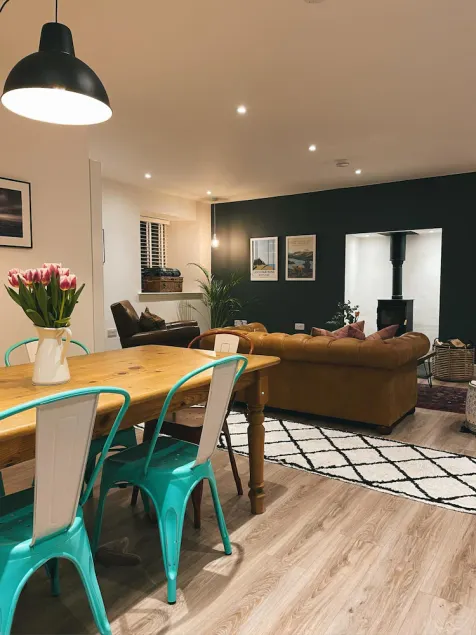 The Barn, two bedroom, two-storey accommodation - Image 1
