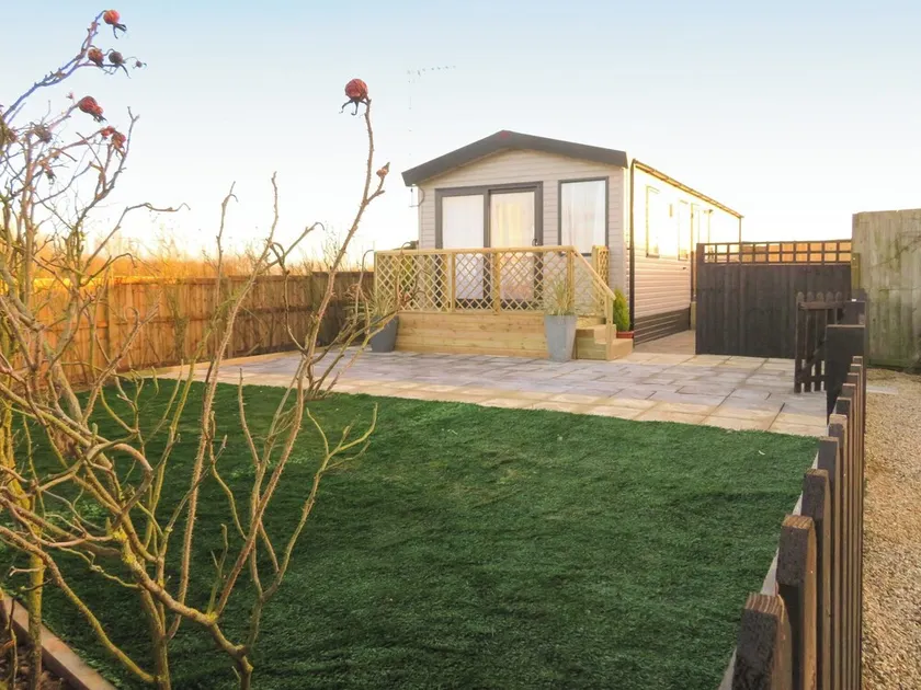 Alojamiento de 2 habitaciones en Tydd St Giles - Image 1