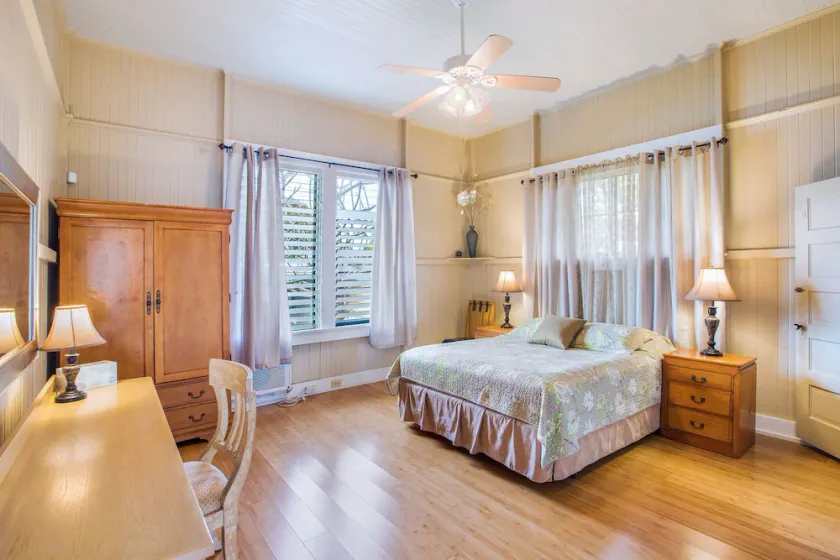 1BR Wailuku Haus; Renoviertes Plantagenhaus; Walk in Wailuku Town! - Image 1