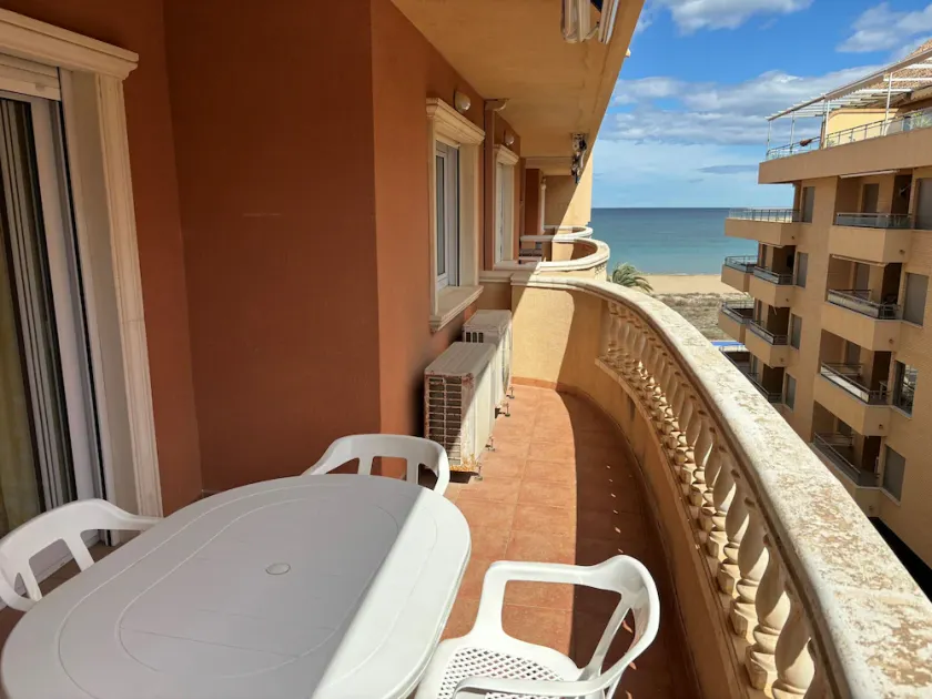 Dénia FRONT BEACH Apartment - Image 1