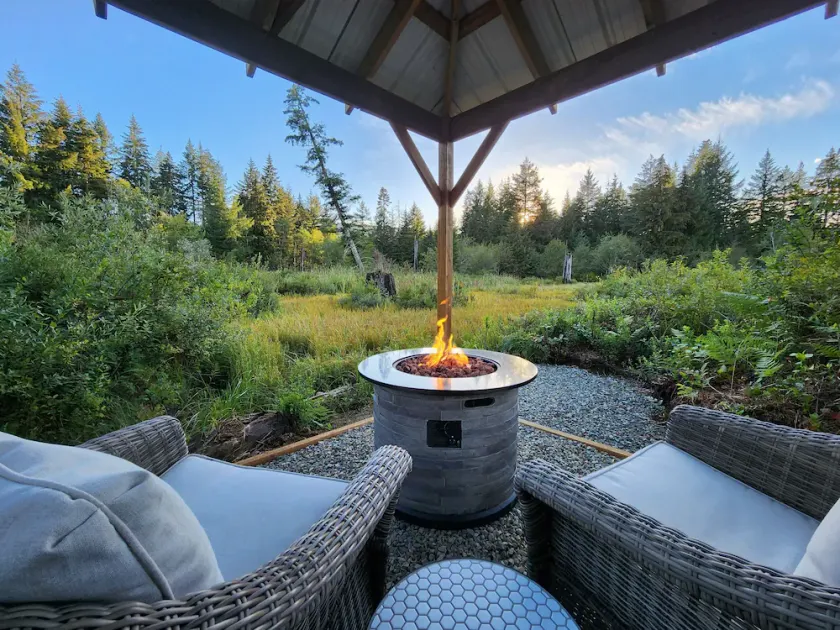Private Hideaway, Wetland Views! Heather Cottage - Image 1