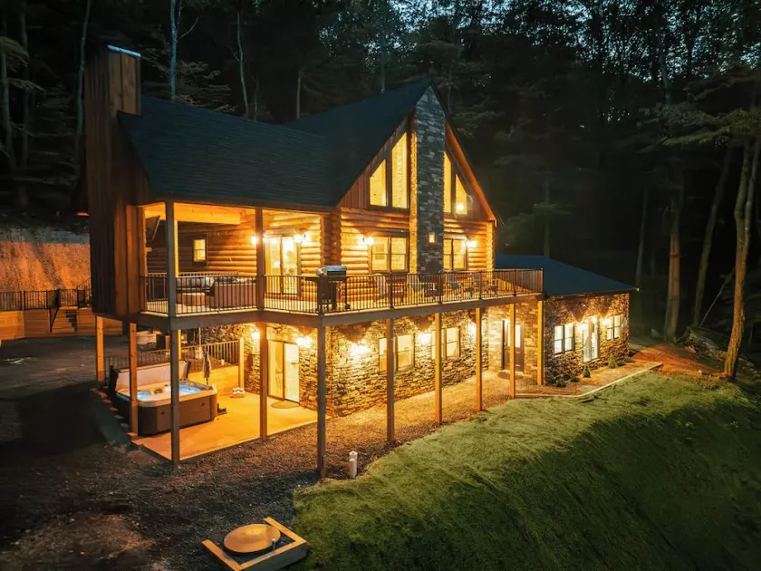 Brand NEW Build! Five Master Suites~Bunk Room~INDOOR POOL, Game ROOM & Hot Tub! - Image 1