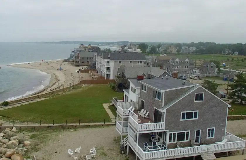 Luxury Minot Oceanfront • Dog Friendly • Hot Tub • 5BR • Families & Groups - Image 1