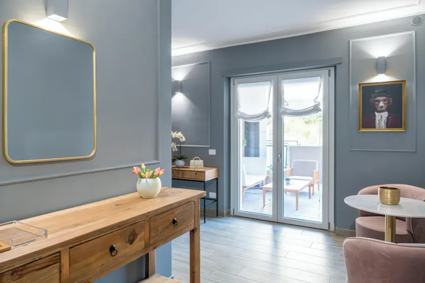 Nouvelle Maison Rome Luxury Palace - Image 1