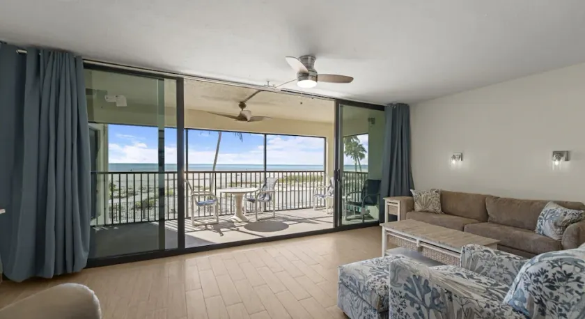Mariner's Boathouse and Beach Resort by CoolVacay - Image 1