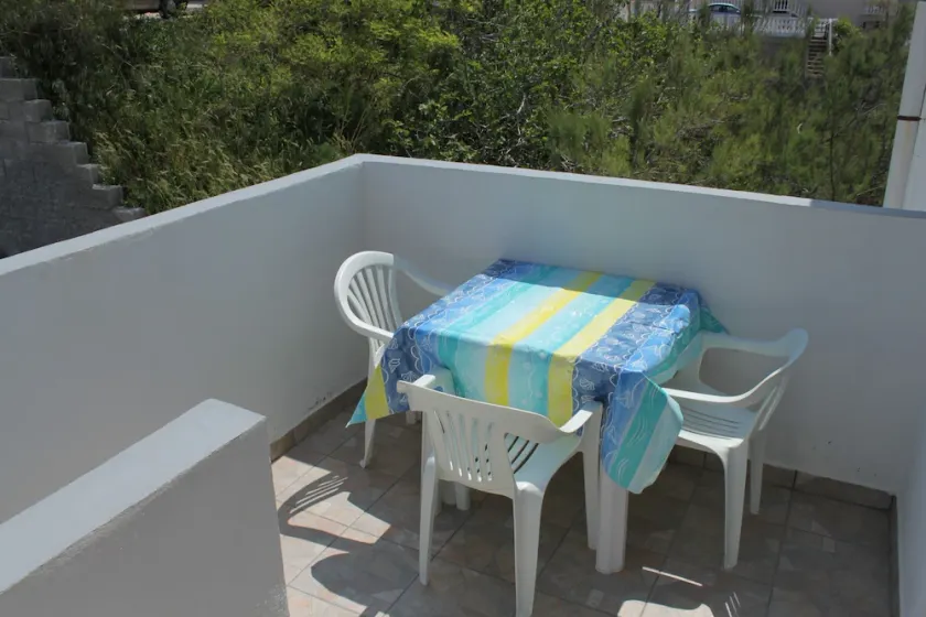Apartment Metajna 6336b - Image 1