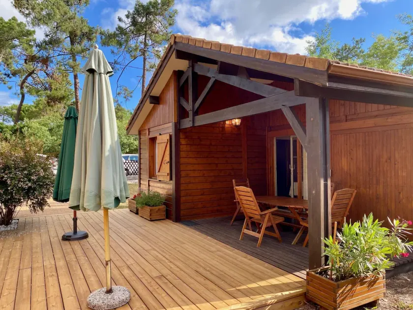 Cute chalet very central & close to the beach - Image 1