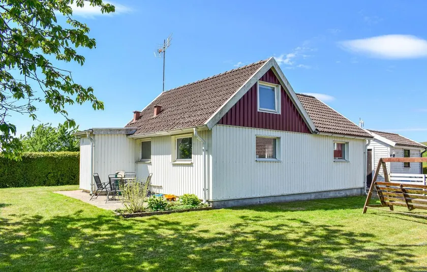 Belle maison de 2 chambres à Ystad - Image 1