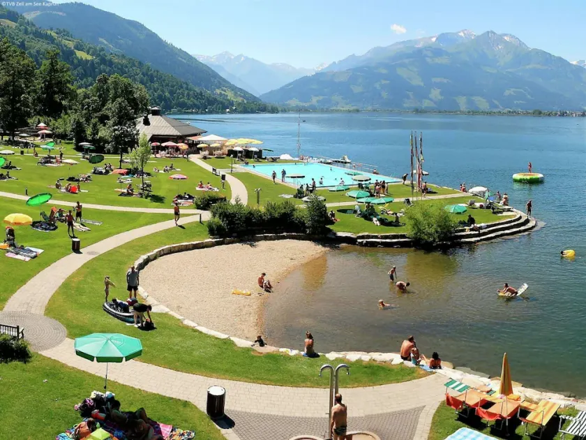 Renovated Holiday Home near Zell am See with Enclosed Garden - Image 1