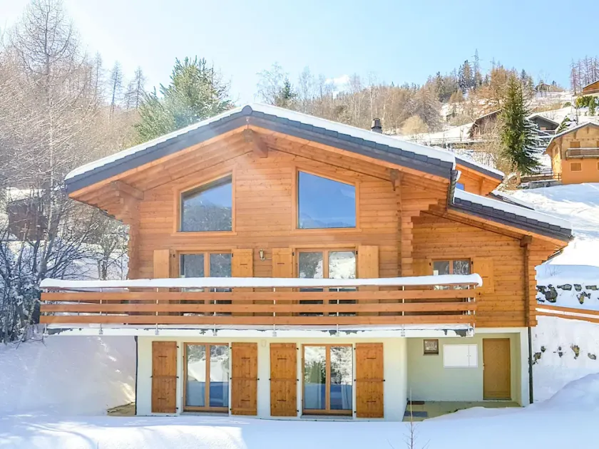 Chalet Leopard de Neige - Image 1