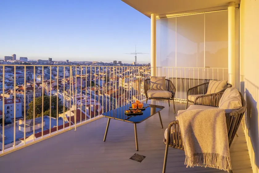WHome Lisbon Skyline Penthouse Luxury Living View, AC & Elevator - Image 1