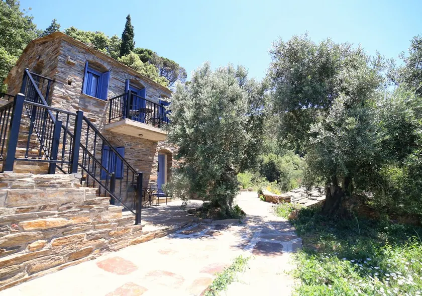 Moratika Farmhouse - Image 1