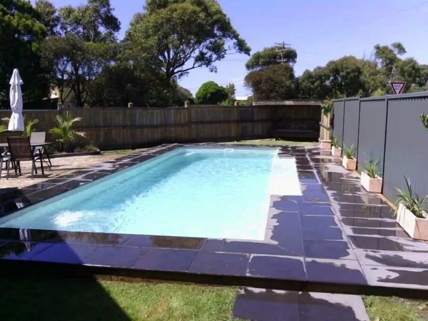 Ileden@LakeTyers Beach\nMin. 3 night stay. - Image 1