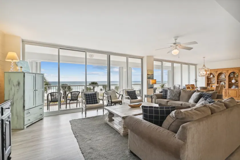 Oceania 207 3 Bedroom Condo by RedAwning - Image 1