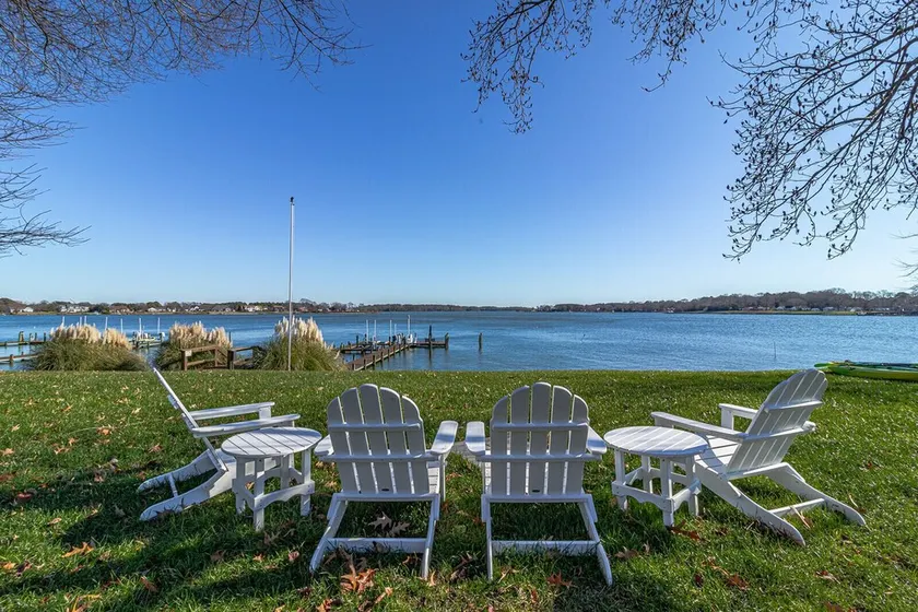 Northern Neck waterfront cottage with stunning views and private dock - Image 1