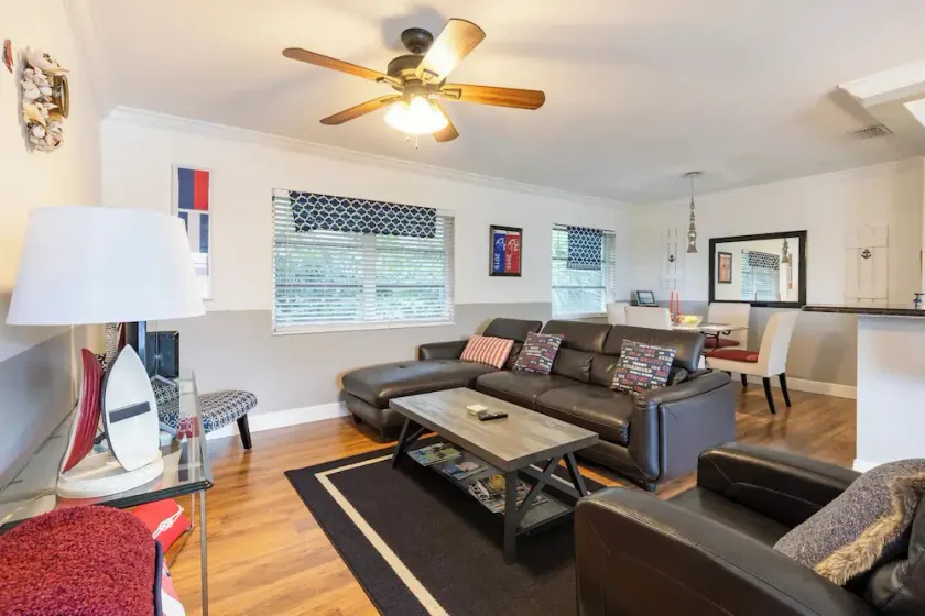 Downtown Delray Beach, Close to Beach, and nightlife.  Pet Friendly - Image 1