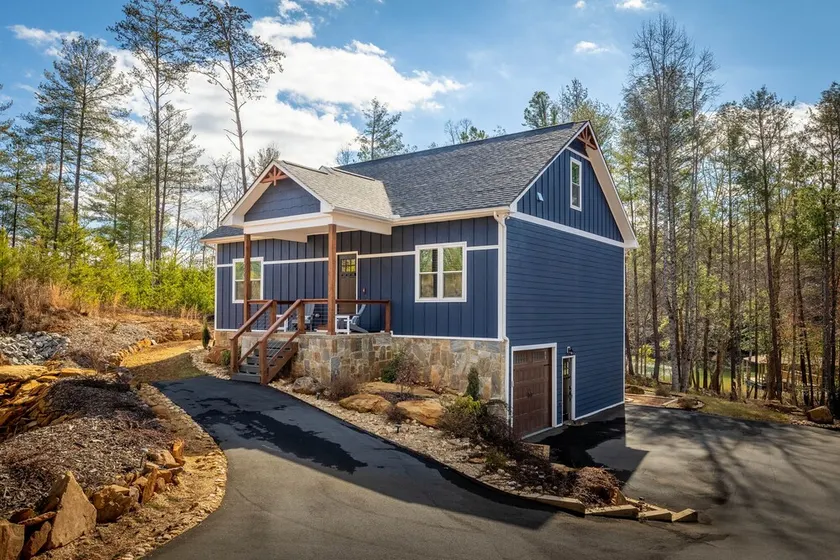 Loving Lake Life - Waterfront Home on Lake James with Dock! - Image 1