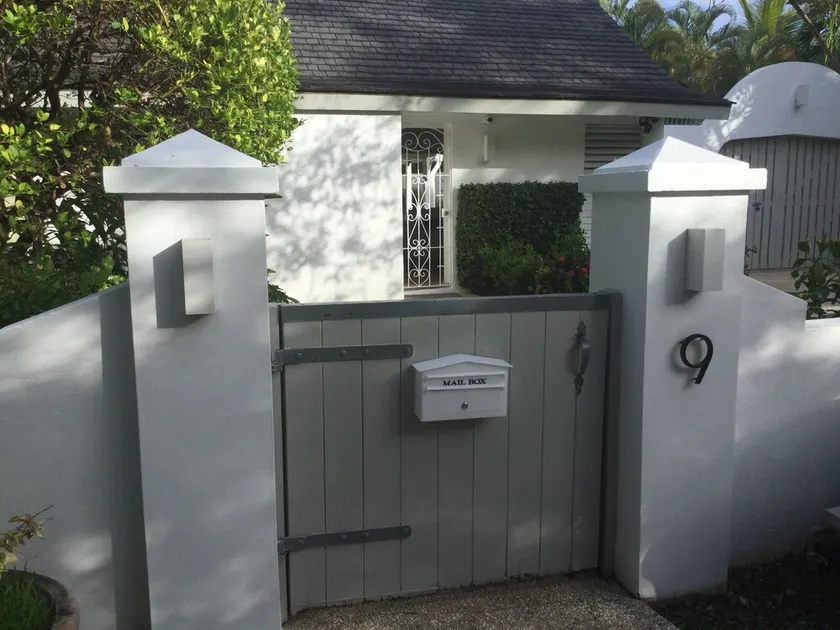 LIME Grove Villa #9 - Image 1