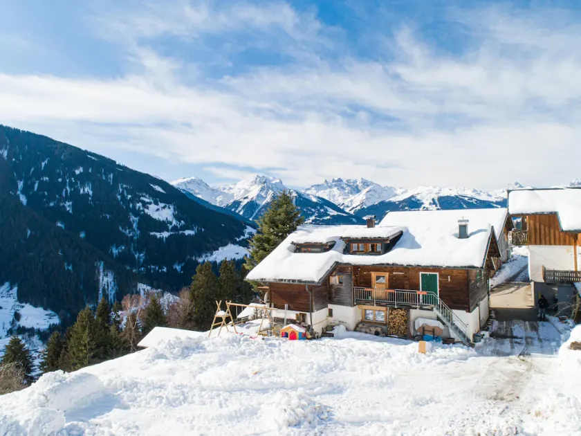 Holiday home with alpine flair and garden - Image 1