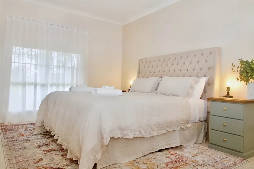 Marigold Cottage, A Blue Mountains Oasis- Spacious, Views & Kangaroos - Image 1
