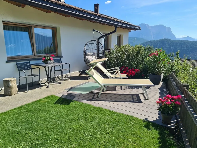 Holiday Apartment 'Sassun' with Mountain View, Garden & Wi-Fi - Image 1