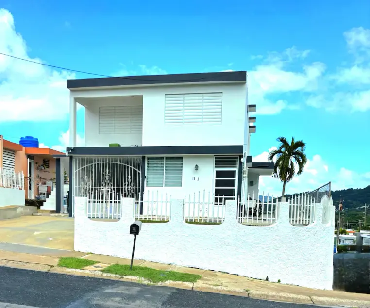 Lomita Linda just minutes from San Juan and Central to all Puerto Rico - Image 1
