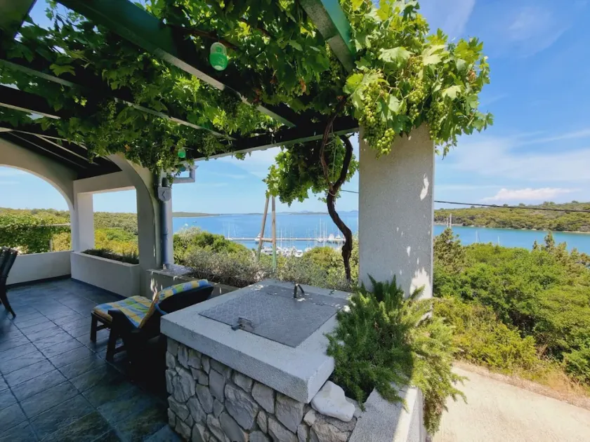Holiday Home Mirta - Image 1