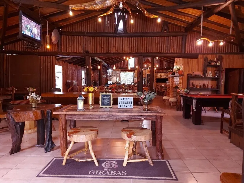 Lindo Sitio Para Festa, Lazer e Hospedagem - Image 1