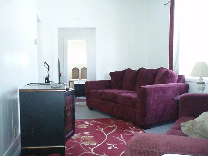 Cozy Cottage - Image 1