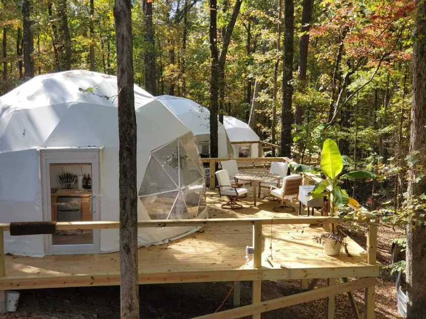The Glamp Inn - Image 1
