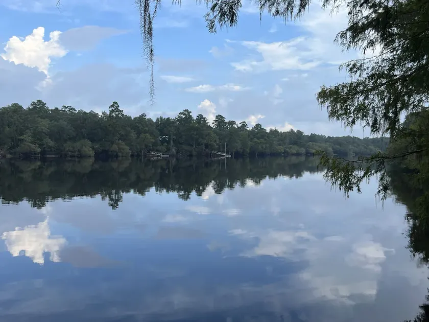 Bell, Fl  3/2 home on Suwannee w/boat ramp - Image 1