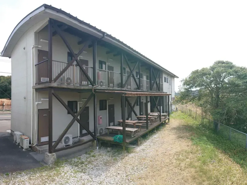 Lodge N'Tribe - Image 1