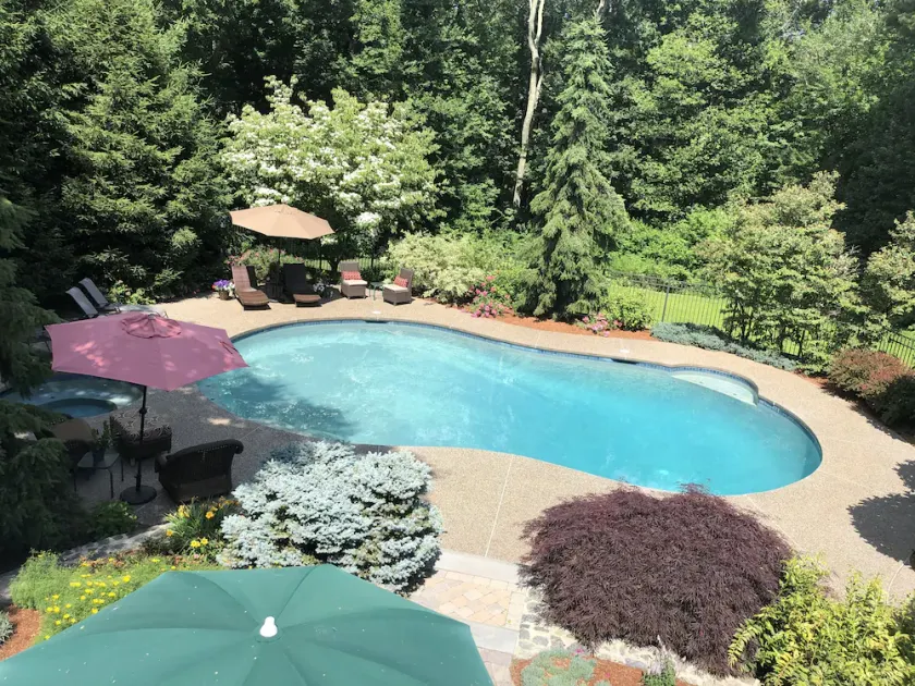 Superbe maison de 6K SF, pour 12 personnes avec 4 personnes. 5 salles de bains, grande chambre, piscine et fêtes - Image 1