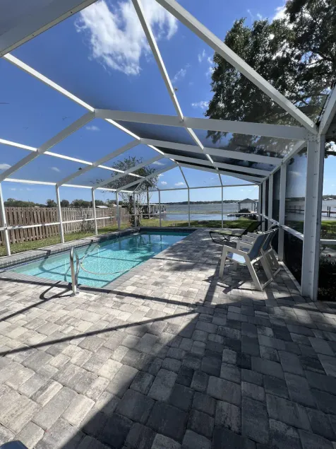 Beautiful Sunsets with Pool & Dock on Lake Weir  - Image 1