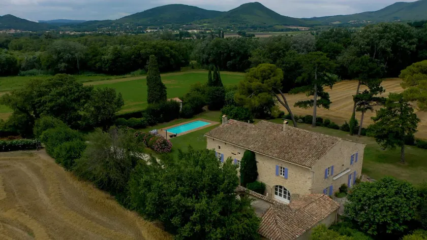 Large Provencal house - Image 1