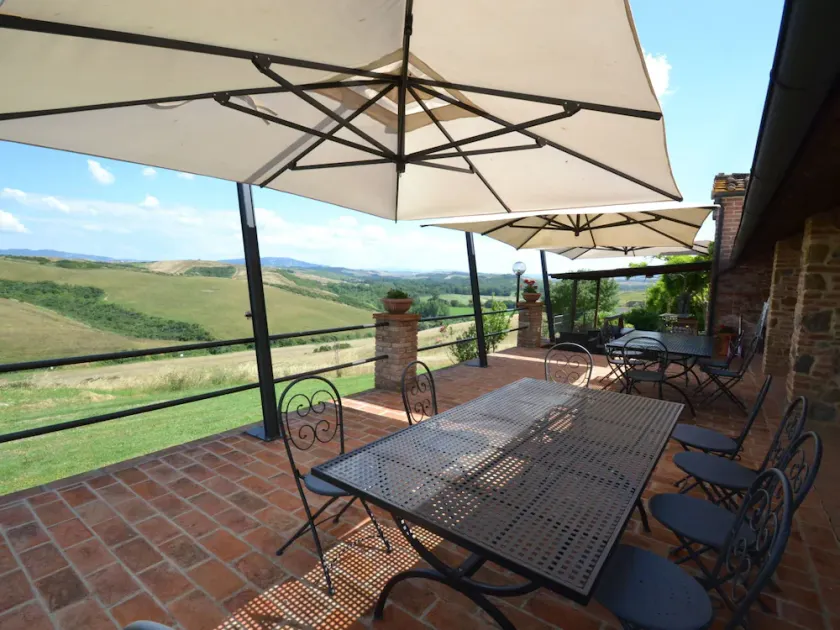 Cosy agriturismo in Toscana with outdoor swimming pool - Image 1