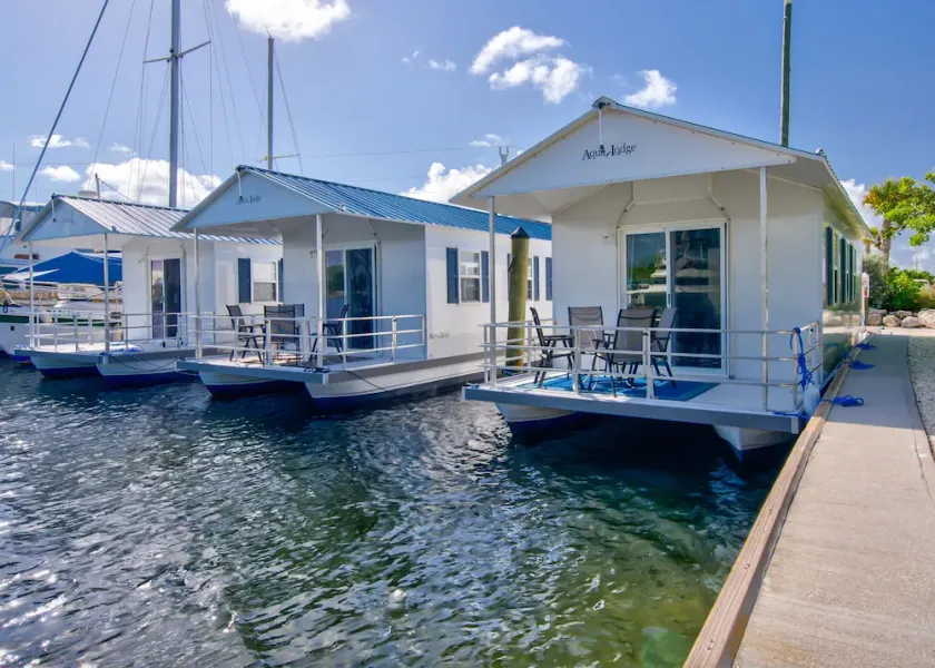 Delightful Sailfish Aqua lodge! Cabana Club Access! - Image 1